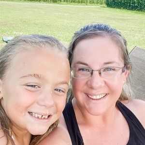 Meet your Posher, Cayce